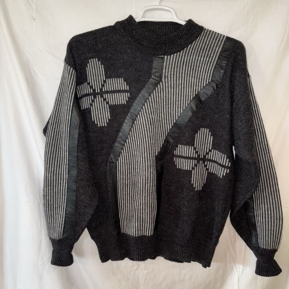 Vintage 80s ADAM SLOANE Men's Black/White Pleather Accents Sweater Size Large